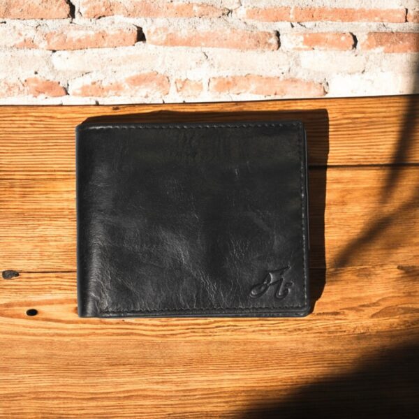 Pocketbook | Classic Design Leather - Image 2