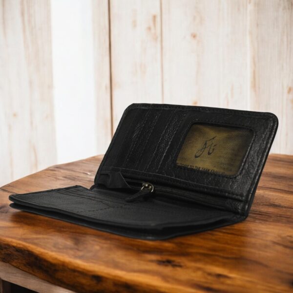 Clutch | Sleek & Sophisticated | Expertly Crafted Leather - Image 4